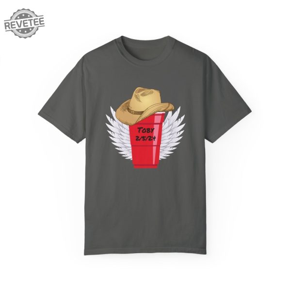 Toby Keith In Memory Red Solo Cup Wings Toby Keith Merchandise Toby Keith Apparel Toby Keith T Shirts Unique revetee 2