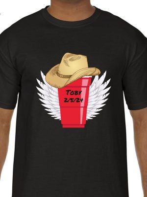 Toby Keith In Memory Red Solo Cup Wings Toby Keith Merchandise Toby Keith Apparel Toby Keith T Shirts Unique revetee 5