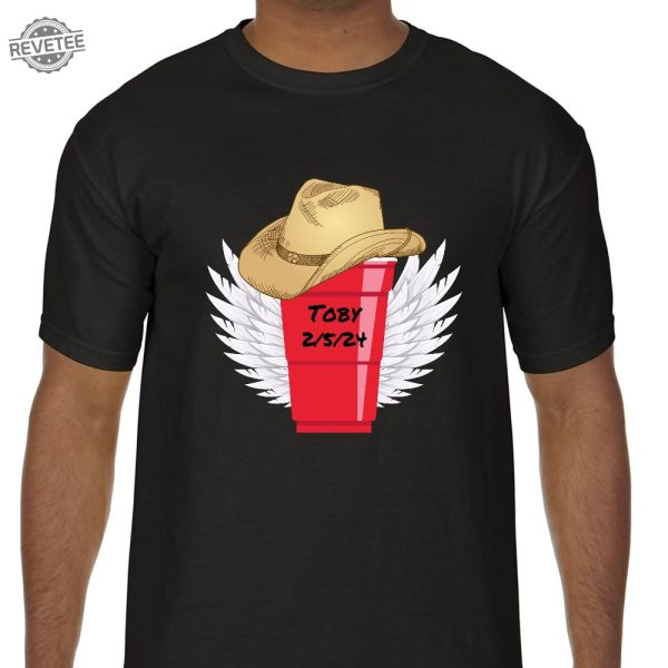 Toby Keith In Memory Red Solo Cup Wings Toby Keith Merchandise Toby Keith Apparel Toby Keith T Shirts Unique revetee 5