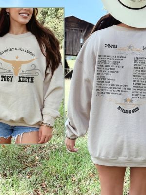 Unisex Toby Keith Country Music Legend Tribute Sweatshirt Toby Keith Merchandise Toby Keith Apparel Toby Keith T Shirts Unique revetee 6