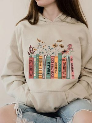 Albums As Books Sweatshirt Trendy Aesthetic For Book Lovers Crewneck Sweater Folk Music Hoodie Rack Music Sweater Unique revetee 2