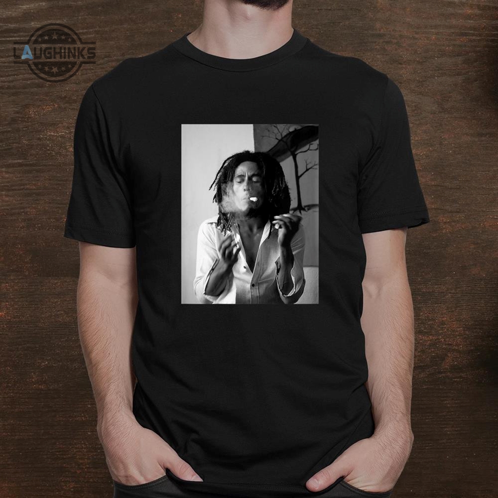 vintage bob idol marley country music legends live forever shirt 2 one love tshirt sweatshirt hoodie gift for jamaican reggae music fans laughinks 1
