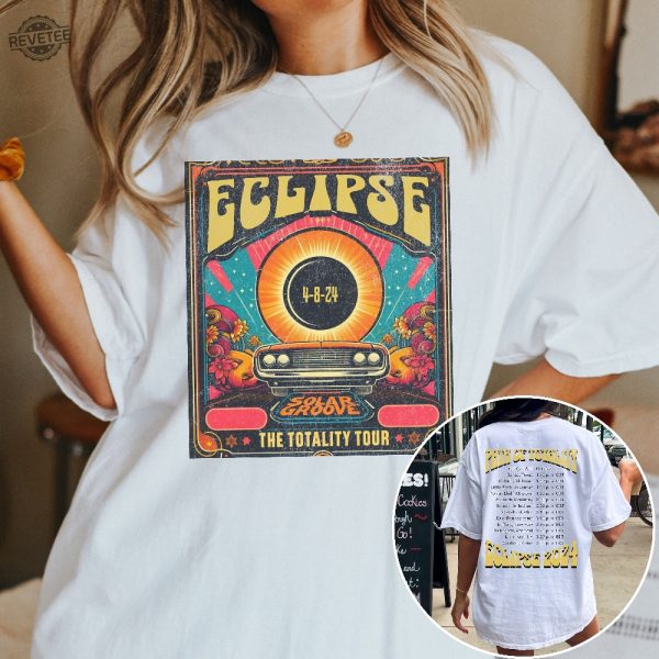 Solar Eclipse 2024 Unisex Retro Style Path Of Totality 2024 Vintage Look Distressed Tee April 18 Unique revetee 4
