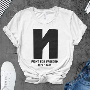 Navalny Shirt Fight For Freedom 19762024 Sweatshirt Bold Statement Graphic Tshirt Activist Unisex Apparel Political Support Shirt giftyzy 9