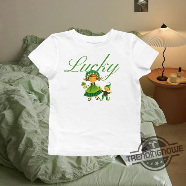Lucky St Patricks Day Shirt Kiss Me Im Irish Shirt Kiss Me Im Irish 90S Sweatshirt St Pattys Tee St Patricks Day Shirt 90S Style Tee trendingnowe 2