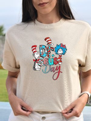 Dr. Seuss Day Shirt Colorful Dr Seuss Shirt Cat In The Hat Clipart Dr. Seuss Teacher Shirts Dr. Seuss Quotes About Reading revetee 6