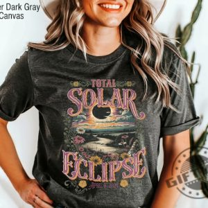 Total Solar Eclipse Shirt 2024 Solar Eclipse Tshirt Path Of Totality Eclipse Souvenir Hoodie Eclipse Viewing Sweatshirt Usa Solar Eclipse April 8 2024 Shirt giftyzy 3