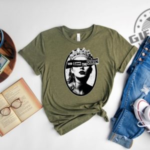 God Save The Queen Shirt Taylor Sweatshirt Taylors Version Tshirt 1989 Hoodie Folklore Evermore Reputation Shirt giftyzy 3