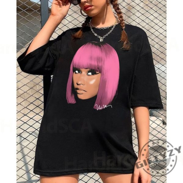 Retro Nicki Minaj Unisex Shirt Rare Queen Of Rap Tshirt Album Cover Art Sweatshirt Trendy Hoodie Nicki Minaj Shirt giftyzy 1
