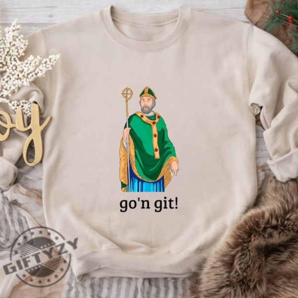 Gon Git St Patricks Day Shirt St Patricks Day Sweatshirt Drive Out The Snakes Tshirt Ireland Snakes Hoodie Irish Saints Shirt giftyzy 4