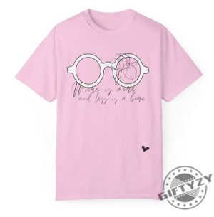 Iris Apfel Glasses Shirt Fashion Icon Iris Flower Tshirt Top For Women Hoodie More Is More Sweatshirt Chic Fashion Art Top For Women Shirt giftyzy 7