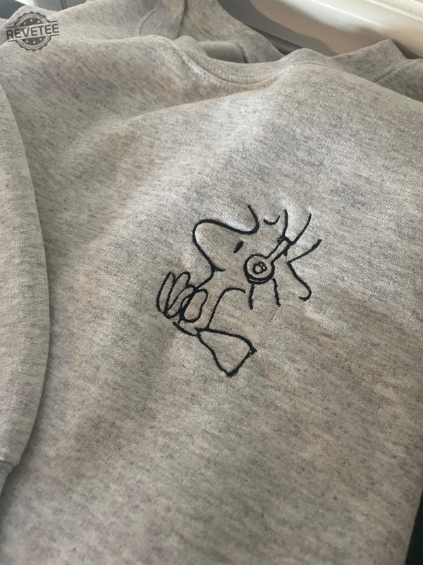 Woodstock Headphones Embroidered Crewneck Monochromatic Sweatshirt Unique revetee 1