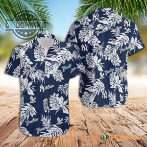 ny yankees hawaiian shirt new york yankees tropical flower yankees hawaiian shirt ny yankees button up shirt and shorts mlb baseball aloha beach shirt laughinks 1