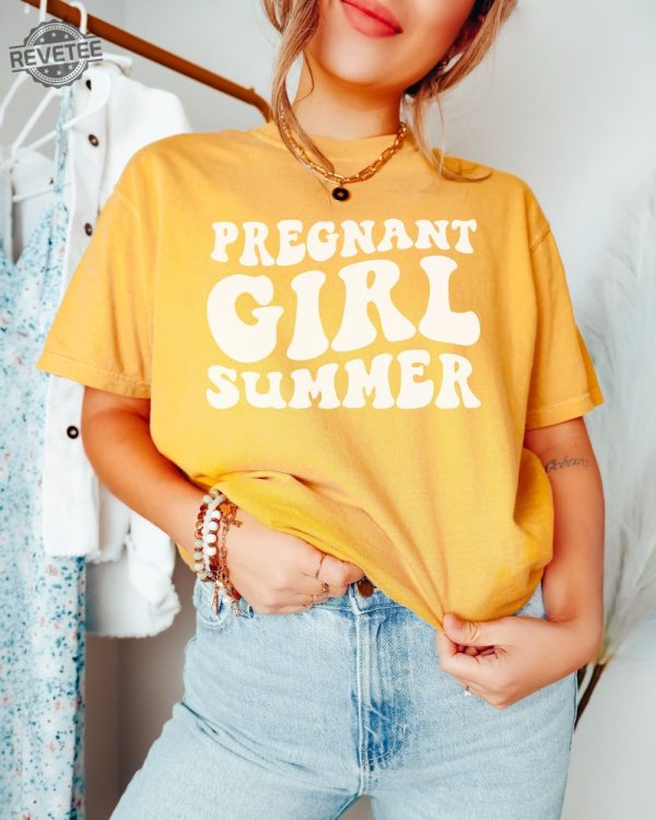 Pregnant Girl Summer Shirt Baby Announcement Pregnancy Reveal Funny Pregnant Shirt Gift For New Mom Unique revetee 1
