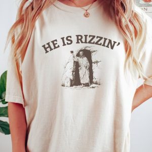 He Is Rizzin Funny Easter Shirt Of Jesus Taking A Tomb Selfie Retro Christian Faith Religious Graphic Tee He Is Rizzen Shirt He Is Rizzen Sweatshirt revetee 2