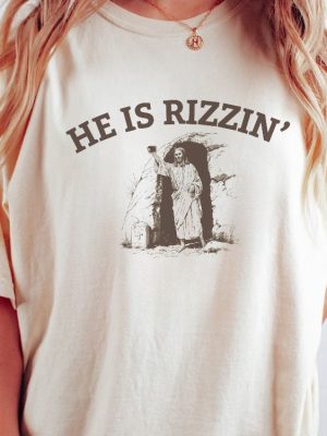 He Is Rizzin Funny Easter Shirt Of Jesus Taking A Tomb Selfie Retro Christian Faith Religious Graphic Tee He Is Rizzen Shirt He Is Rizzen Sweatshirt revetee 2