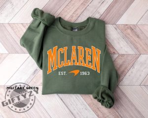 F1 Mclaren Shirt Formula 1 Tshirt Lando Norris And Oscar Piastri Hoodie Crewneck Race Sweatshirt For Formula 1 Fans Shirt giftyzy 5