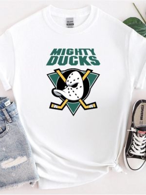 Mighty Ducks Old School Shirt Hockey 2000S Shirt Anaheim Mighty Ducks Tee Mighty Ducks Fan Shirt Unique revetee 5