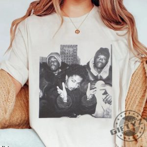 The Fugees Lauryn Hill White Vtg Classic Shirt Lauryn Hill Retro Sweatshirt Lauryn Hill Graphic Tshirt Gift For Men Women Hoodie Music Lover Shirt giftyzy 3