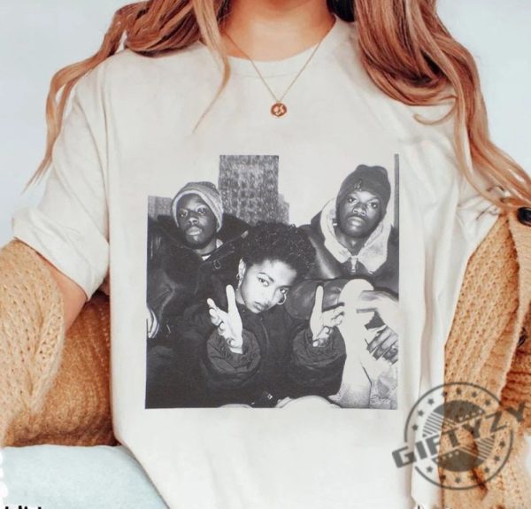 The Fugees Lauryn Hill White Vtg Classic Shirt Lauryn Hill Retro Sweatshirt Lauryn Hill Graphic Tshirt Gift For Men Women Hoodie Music Lover Shirt giftyzy 3