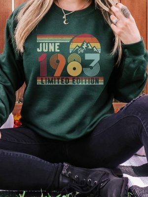 1984 Sweatshirt 1984 Birthday Sweatshirt Sweater 1984 Birthday Year Number Sweat For Women Or Man Unique revetee 2