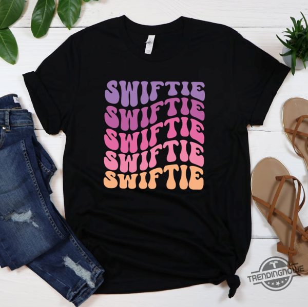Swiftie T Shirt I Am A Swiftie Shirt Taylor Girls Shirt First Concert Outfits Retro Swiftie Shirt Eras Tour Movie Shirt trendingnowe 2