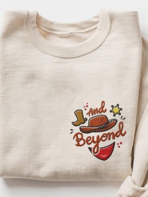 To Infinity Couple Woody Buzz Embroidery Sweatshirt Pizza Embroidered Sweatshirt 2024 Family Trip Customize Name Embroider Sweater Gifts revetee 4