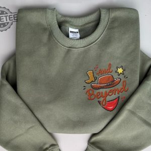 To Infinity Couple Woody Buzz Embroidery Sweatshirt Pizza Embroidered Sweatshirt 2024 Family Trip Customize Name Embroider Sweater Gifts revetee 5