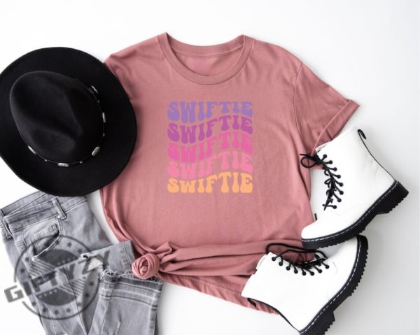 Swiftie Fan Tee Swiftie Shirt I Am A Swiftie Sweatshirt Taylor Girls Tshirt First Concert Outfits Retro Swiftie Hoodie Eras Tour Movie Shirt giftyzy 3