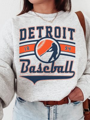 Vintage Detroit Tiger Crewneck Sweatshirt Detroit Baseball Shirt Game Day Shirt Tigers Sweatshirt Detroit Sweater Detroit Baseball Shirt revetee 2