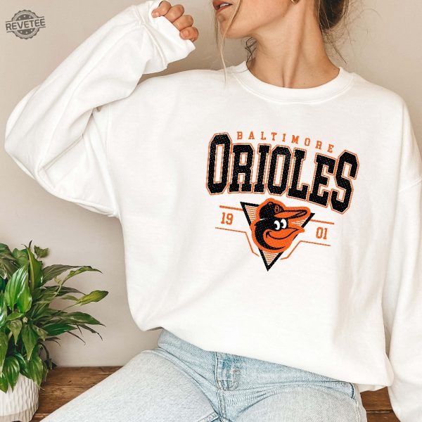 Vintage Baltimore Baseball Sweatshirt Baltimore Baseball Crewneck Baseball Fan Shirt Baltimore Orioles Sweatshirt revetee 3