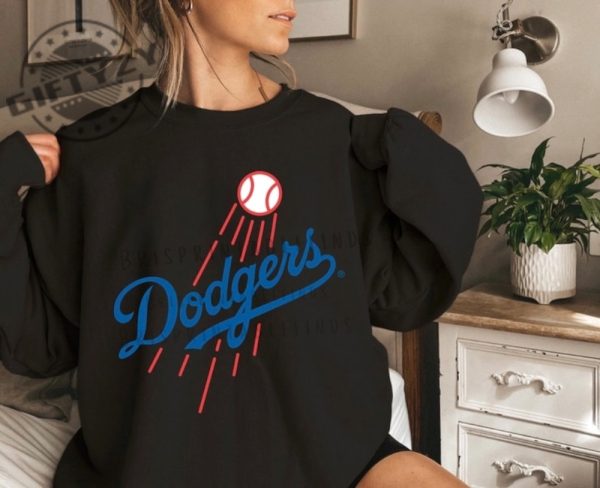 Los Angeles Dodgers Shirt La Sweatshirt Mlb Hoodie Unisex Tshirt Baseball Shirt giftyzy 2