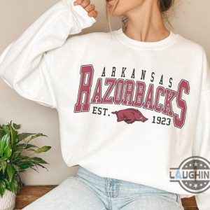 vintage arkansas razorbacks sweatshirt tshirt hoodie mens womens university of arkansas basketball shirts ncaa college retro t shirt arkansas state gift laughinks 2