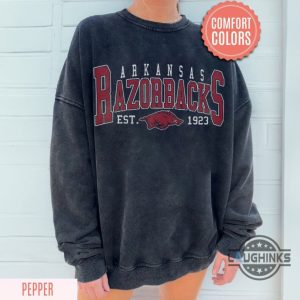 vintage arkansas razorbacks sweatshirt tshirt hoodie mens womens university of arkansas basketball shirts ncaa college retro t shirt arkansas state gift laughinks 3