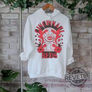 Cincinnati Reds New Era White Ringer T Shirt Cincinnati Reds New Era White Ringer Tee Shirt Cincinnati Reds New Era White Ringer Hoodie revetee 2