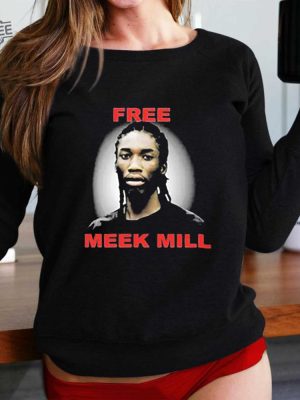 Drake Wearing Free Meek Mill Shirt Unique Drake Wearing Free Meek Mill Hoodie revetee 2