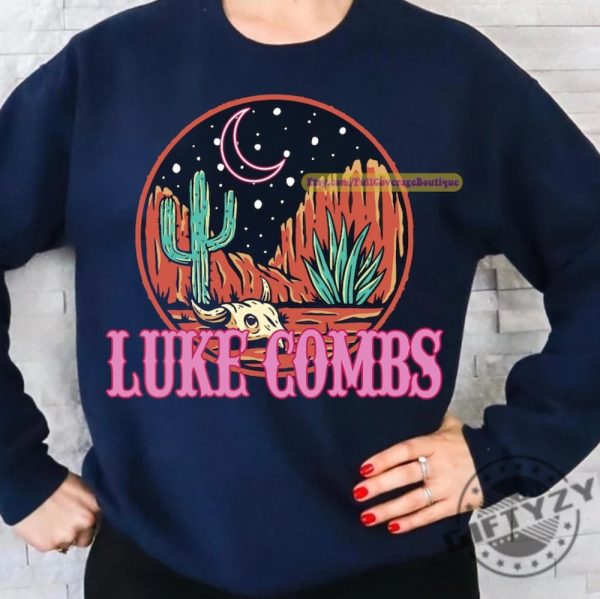 Retro Luke Combs Shirt 90S Country Concert Sweatshirt Western Rodeo Tshirt Luke Combs Tour 2024 Hoodie Unisex Shirt giftyzy 2