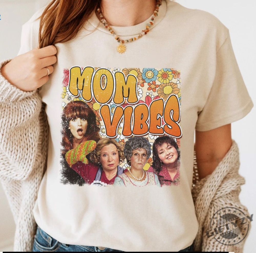 Retro 90S Mom Vibes Shirt Sitcom Mom Vibes Hoodie Mothers Day Gift Funny Mom Sweatshirt Mom Life Tshirt Cool Mom Shirt