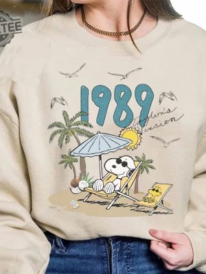 1989 Taylor Version Snoopy Sweatshirt Unique Snoopy Eras Shirt The Eras Tour Shirt Snoopy Sweatshirt Travis Kelce Shirt revetee 2