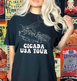 Great Cicada Comeback Tour 2024 Insect Invasion Retro Entomology Cicada Fest 2024 Broods Xix Xiii Love Tour Gift T Shirt Unique revetee 2