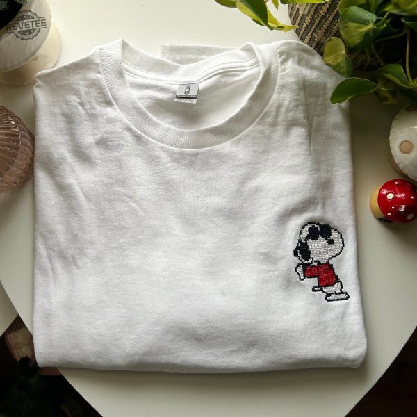 Embroidered Peanuts Snoopy Joe Cool Cross Stitch Tee Shirt Snoopy Siblings Unique revetee 2