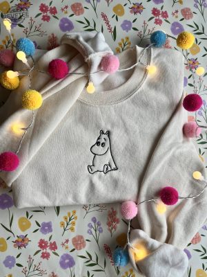 Moomin Jumper Sweatshirt Moomin Sweatshirt Moomin Jumper Hoodie Retro Jumpers Cartoon Character Jumper Unique revetee 2