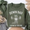 Down Bad Crying At The Gym Racoon Meme Funny Workout Shirt giftyzy 3