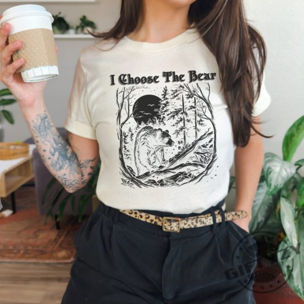 I Choose The Bear Female Empowerment Medusa Shirt giftyzy 2