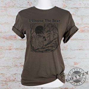 I Choose The Bear Female Empowerment Medusa Shirt giftyzy 4