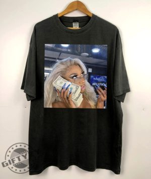 Megan Thee Stallion Vintage 90S Shirt giftyzy 2