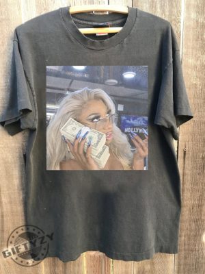 Megan Thee Stallion Vintage 90S Shirt giftyzy 4