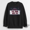 New York Hockey The Show Goes On Shirt trendingnowe 3