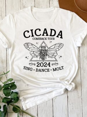 The Cicadas Comeback Tour Shirt The Cicadas Sing 2024 Shirt Gift For Nature Lover Funny Cicada Concert T Shirt Unique revetee 2