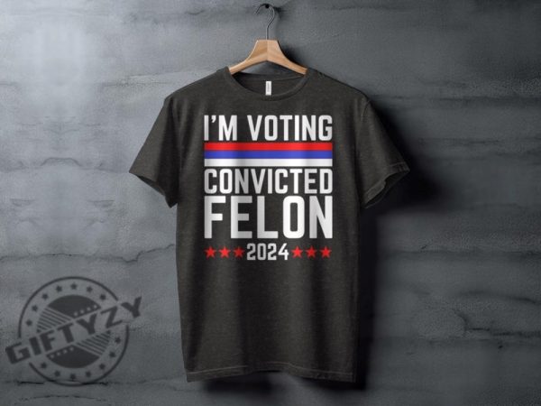 Im In Love With A Criminal Trump Supporter Shirt giftyzy 4